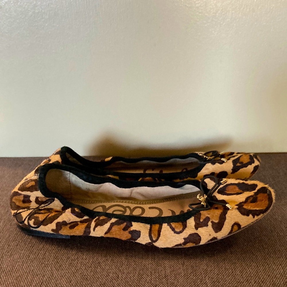 Adorable Sam Edelman leopard flats